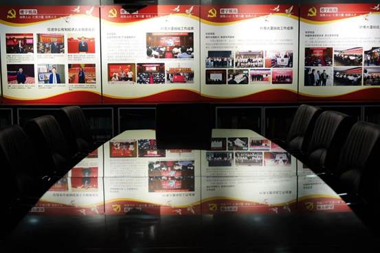 865a017aec1a14dd9136d7ebd113d7e9